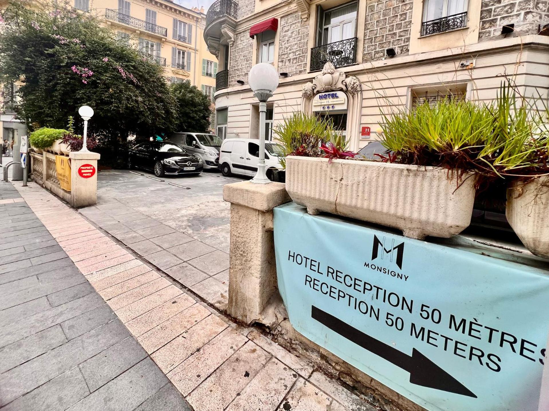 Aparthotel Liberation Center - Private Balcony - 24&7 Reception - Luggage Storage Nizza Exterior foto
