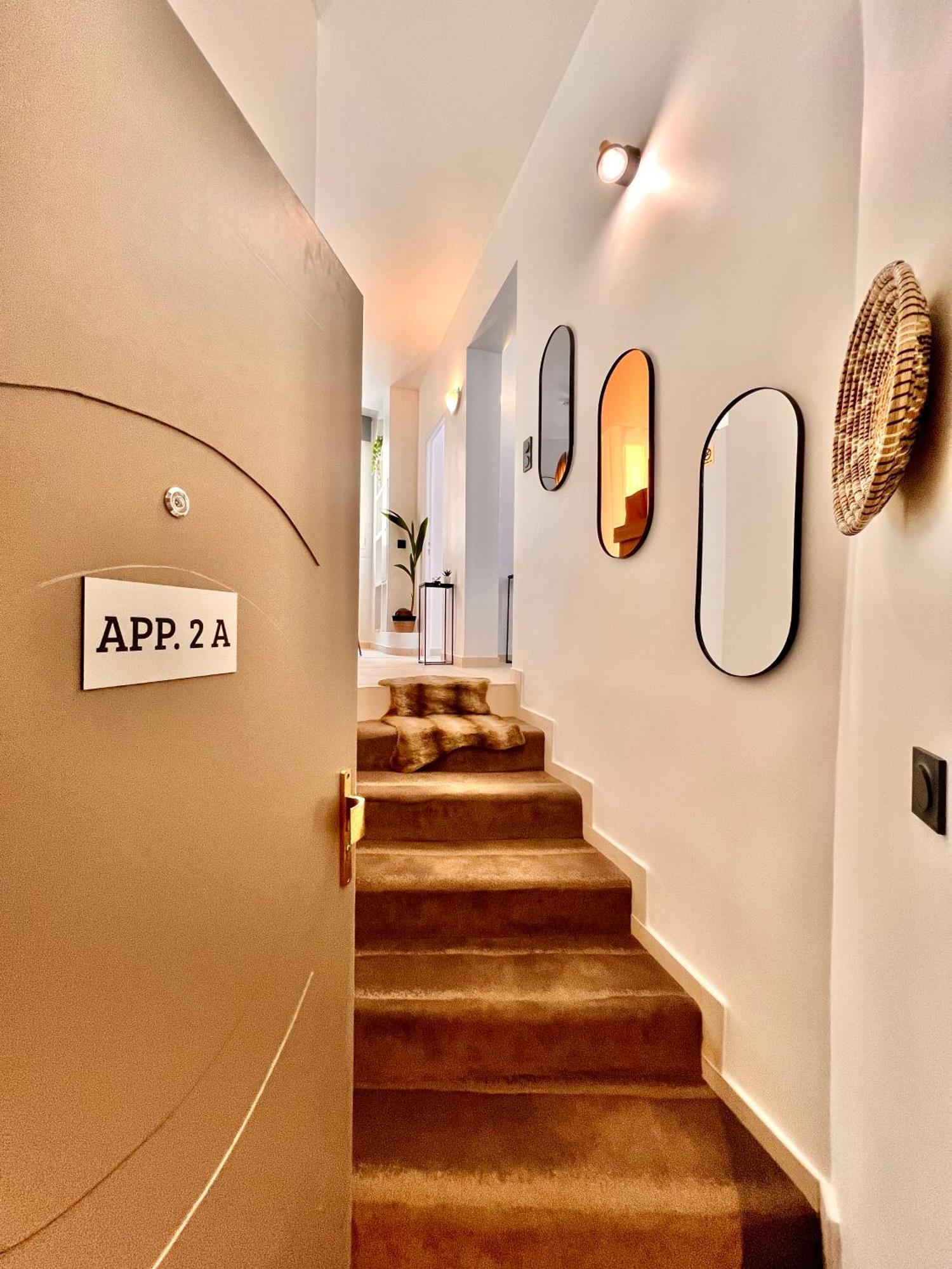 Aparthotel Liberation Center - Private Balcony - 24&7 Reception - Luggage Storage Nizza Exterior foto